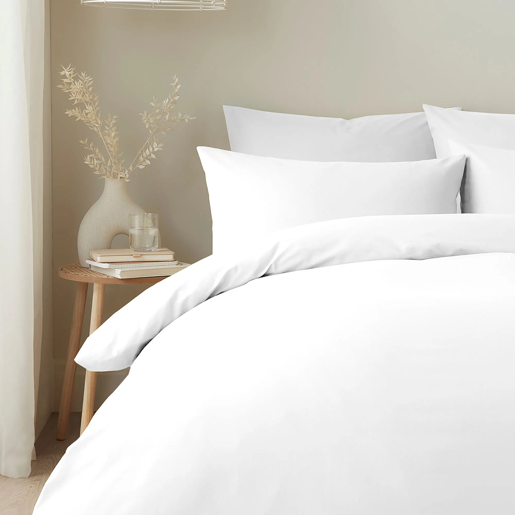 Appletree Pure Cotton Duvet Cover Set by Appletree Style in White