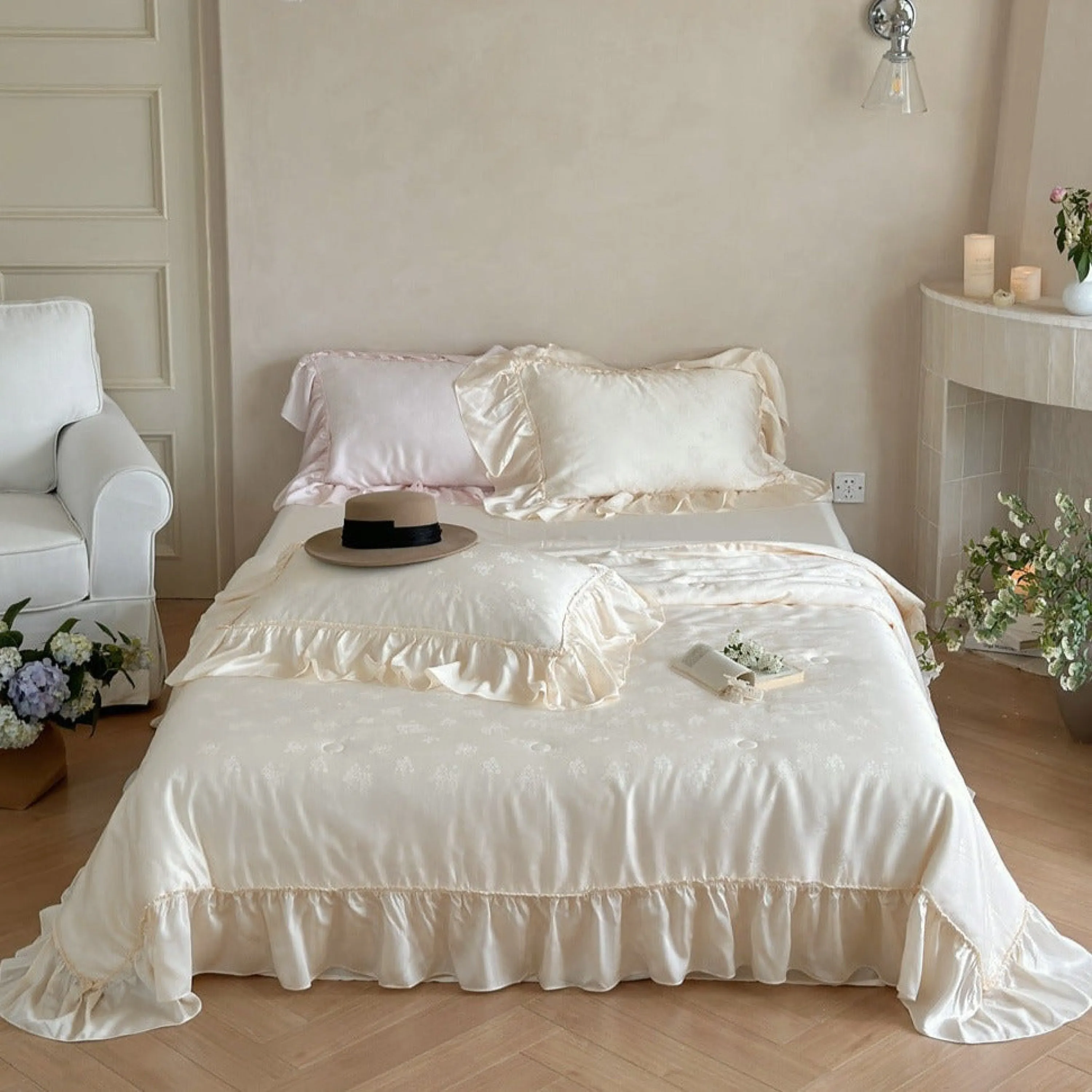 Floral Jacquard Tencel Blanket Set / Pink